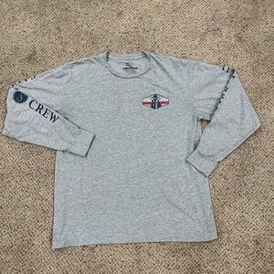 Salty Crew men’s long sleeve Heather gray t-shirt. Never worn, size large.